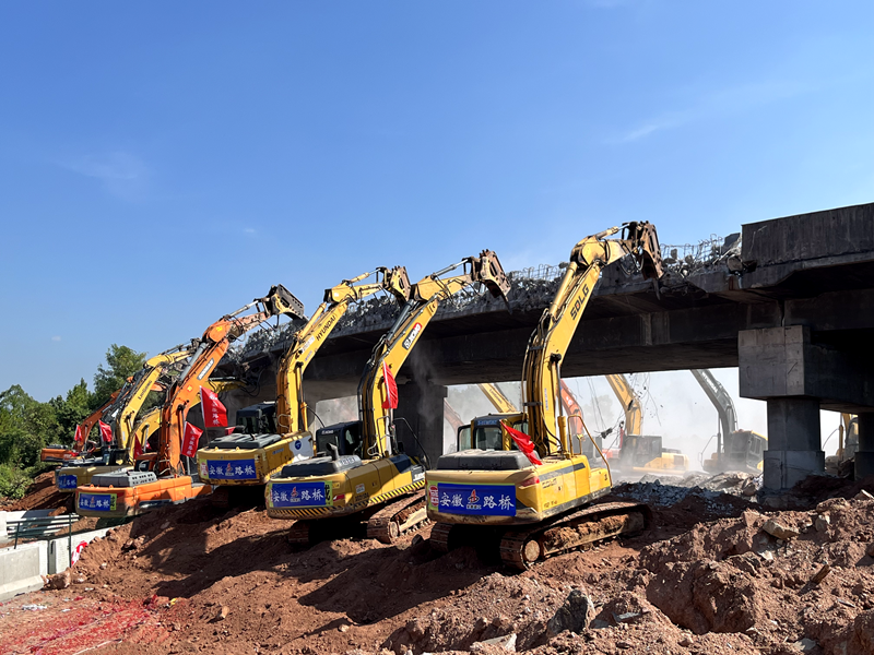 歷時17小時，上饒東樞紐互通項目橋梁拆除圓滿完成1